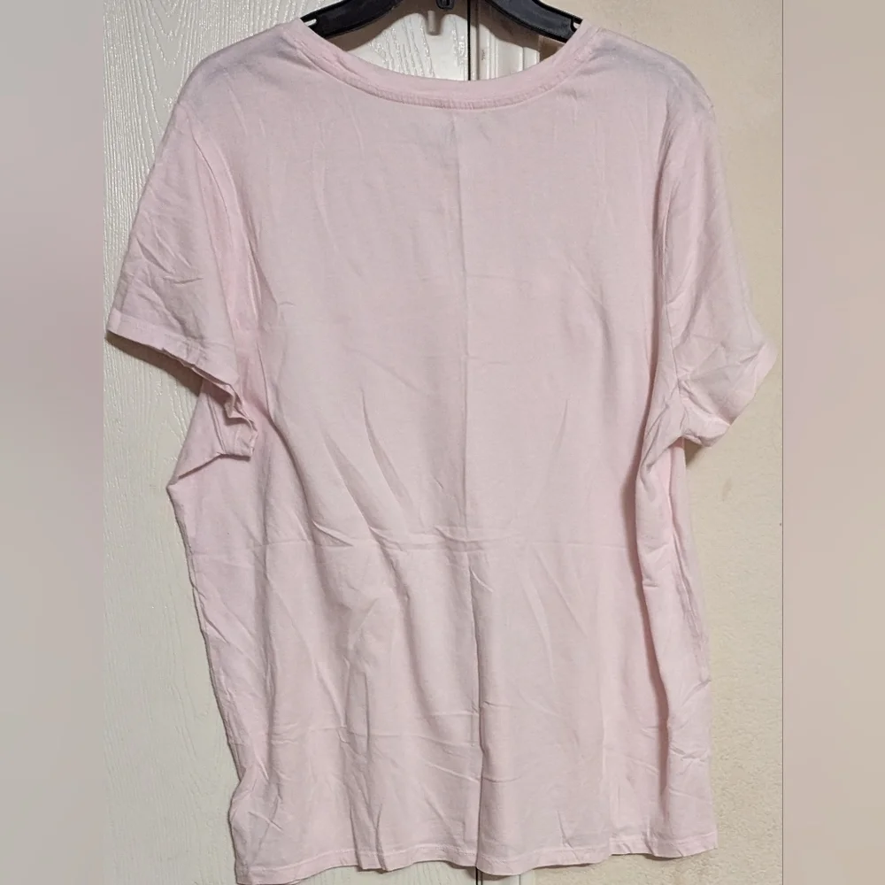 GAP Favorite Graphic T-Shirt Light Pink Size XXL Used Excellent MSRP $19.99 - Picture 3 of 4